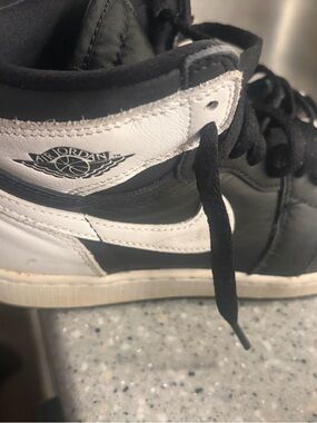 Jordan Men's High-Top Sneakers in Black and White